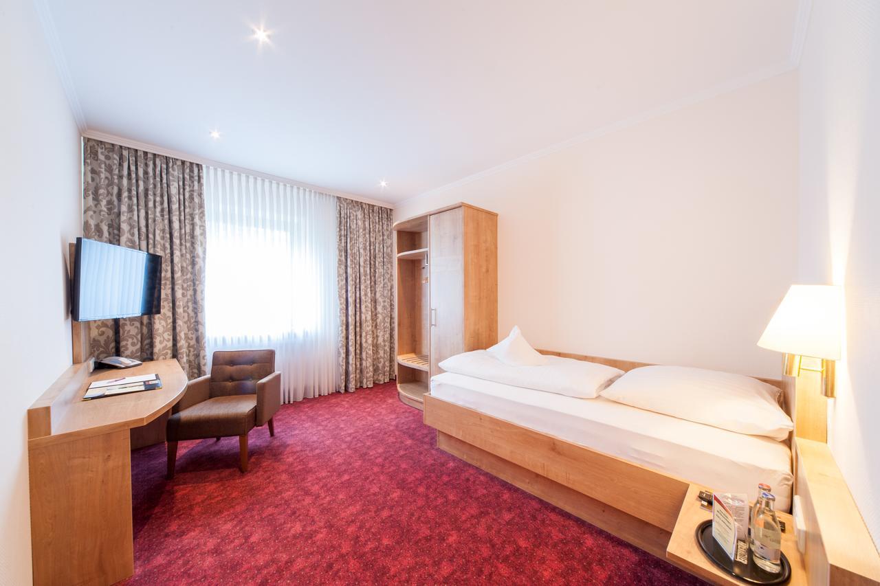 Hotel Restaurant Bullerdieck Гарбсен Экстерьер фото